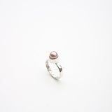CIRCUS ring in silver with pink pearl